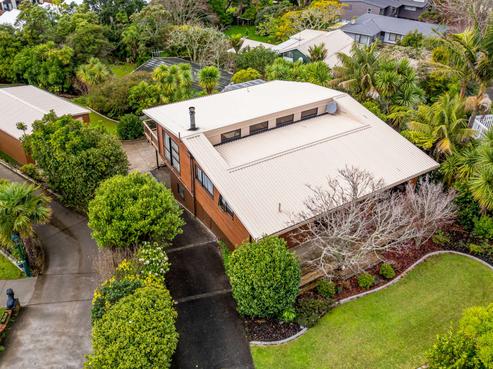 50 John Dee Crescent, Red Beach