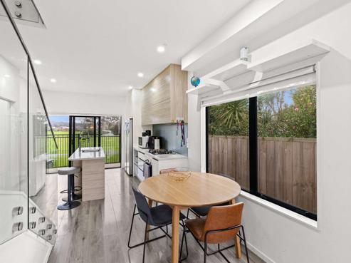 15C Arney Road, Ranui