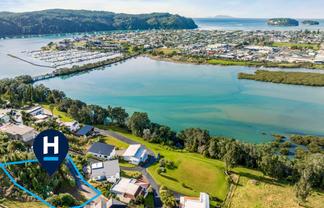15/135 Waireka Place, Whangamata