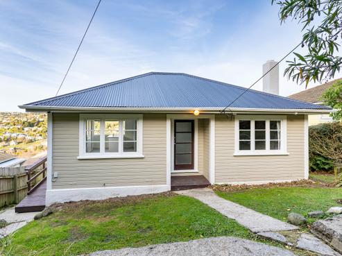 8 Robinson Street, Lookout Point