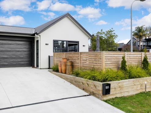 101D Harrowfield Drive, Harrowfield