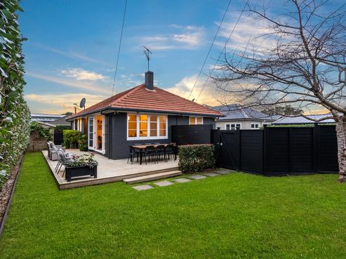 5 Houpara Street, One Tree Hill