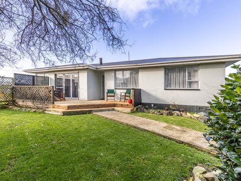 21 Cushen Street, Clifton