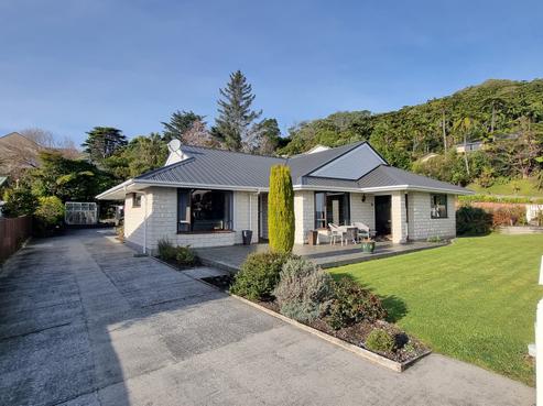 29 Joyce Crescent, Greymouth