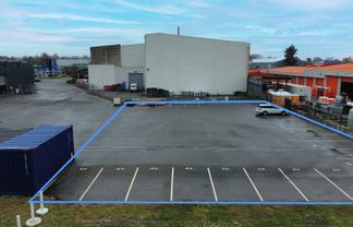 1050sq m of Yard Space off Blenheim Road