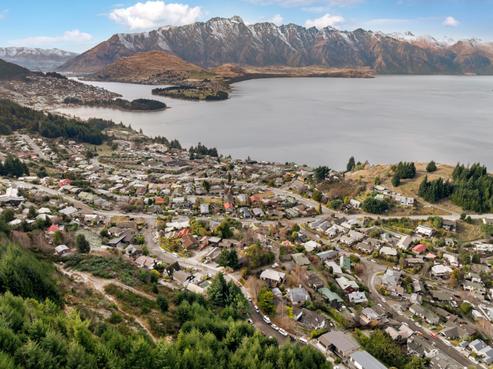 45 Lochy Road, Fernhill/Sunshine Bay