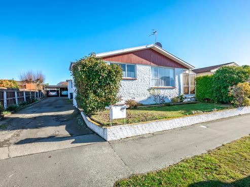 4 Roxburgh Street, Glenwood