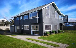 105 St Patricks Row, Whangamata