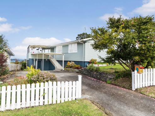 50 Canberra Avenue, Lynfield