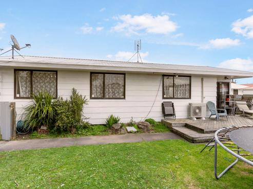 2/36 Valentine Street, Papakura