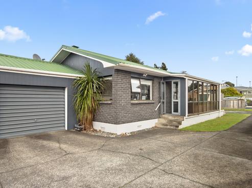 12A Landscape Road, Pukekohe