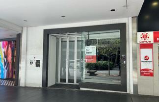 Retail on ‘Golden Mile’ of Queen Street