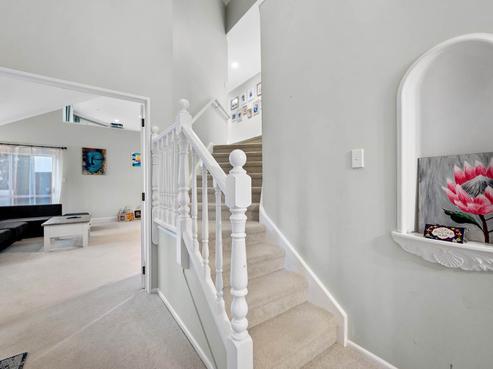2 Taroka Close, Pinehill