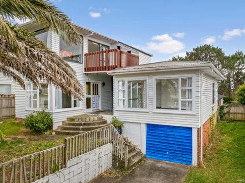 95 Sunrise Avenue, Murrays Bay