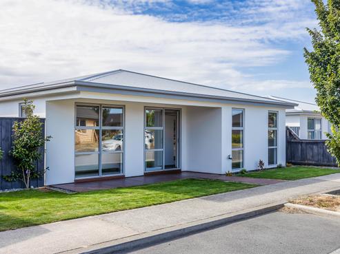 5 Winsloe Street, Pegasus