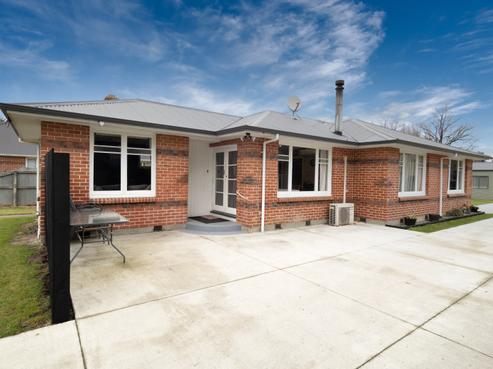 17 Middle Road, Allenton