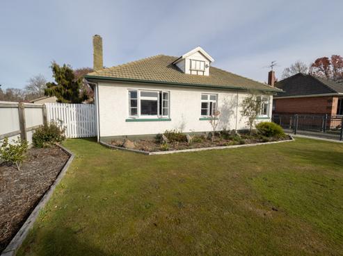 21 Middle Road, Allenton