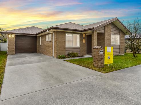 25 Landmark Court, Huntington