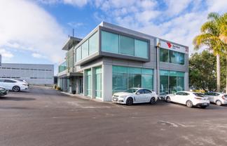 Light & Bright Apollo Drive Office 173sqm