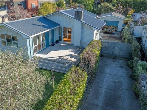 13 Glen Road, Raumati South