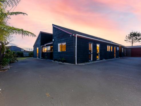 18 Wood Leigh, Paraparaumu Beach