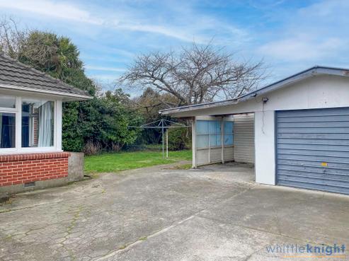 11 Mappleton Avenue, Burnside