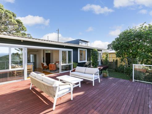 181 Buckley Road, Southgate