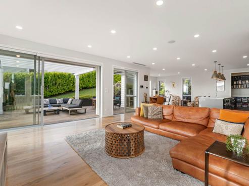 5 Ormonde Drive, Silverdale