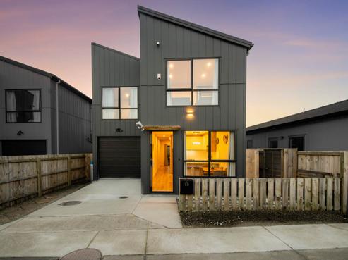 19 Dinaric Lane, Westgate