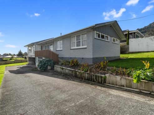 8 Burgess Street, Te Aroha