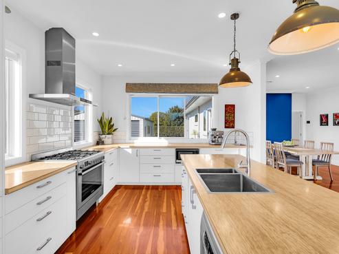713 Rainbow Avenue, Parkvale