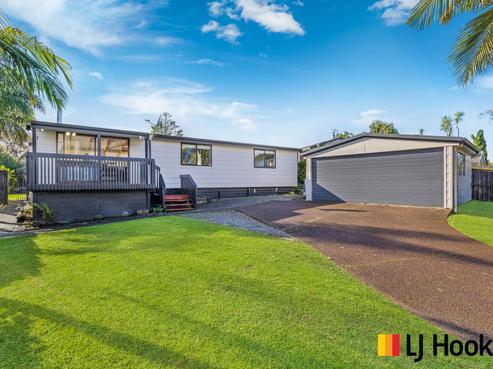 165 Carnoustie Drive, Wattle Downs