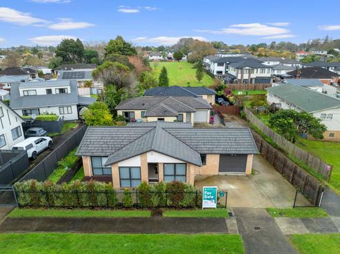 2 Ganges Avenue, Mangere East