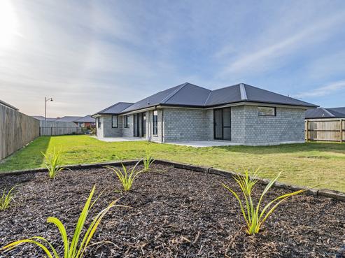 24 Cherry Avenue, Darfield