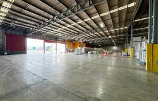 4,954sqm High Stud Industrial Facility For Lease