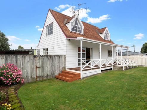 6A Cameron Street, Papakura