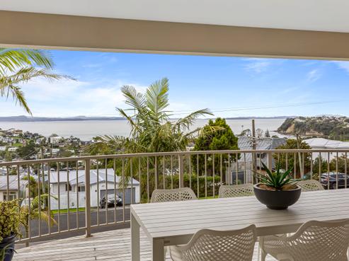 25 Totara Road, Stanmore Bay
