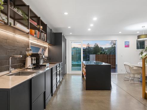 44 Westmere Crescent, Westmere