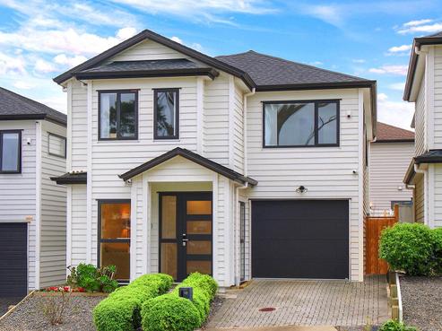 18 Whakatupu Road, Flat Bush