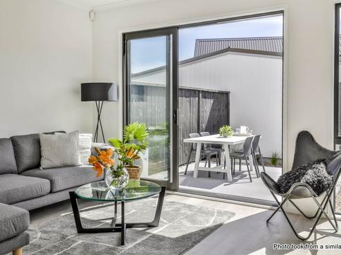25E Henry Tayler Rise, Wainui