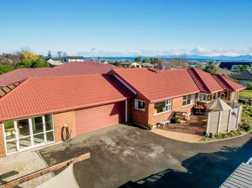 4 Arnold Savage Place, Richmond