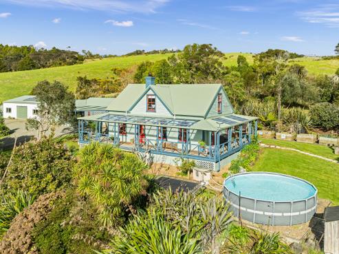402 Waipu Caves Road, Waipu