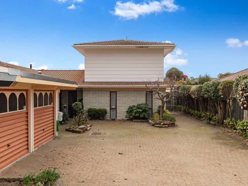 9B Robertson Street, Glenholme