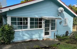 16 & 18 Seaview Road, Paihia