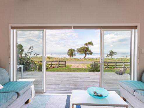 32 Akitio Esplanade, Pongaroa