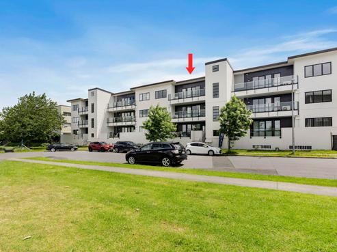 11/130 Stancombe Road, Flat Bush