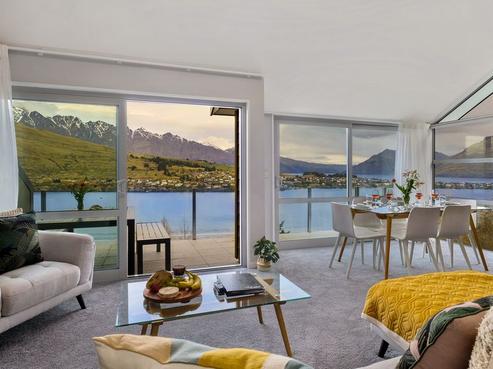 1/11 Gum Lane, Queenstown Central