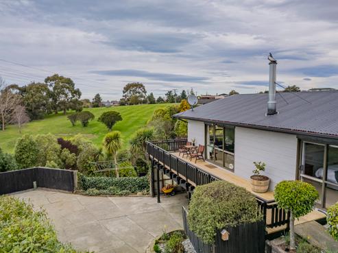 6 Balmoral Street, Marchwiel