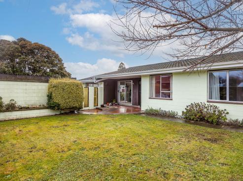23 Woodcote Avenue, Hornby