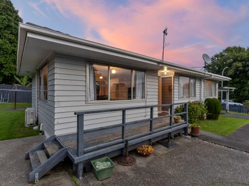 26 Frobisher Way, Clendon Park